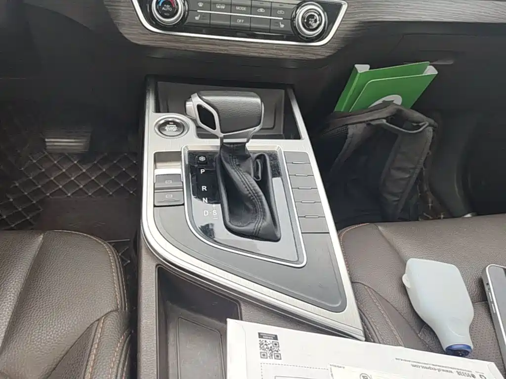 Dongfeng Fengxing Jingyi X5 2018 2017 Joy Series 1.5T CVT Smart Connect