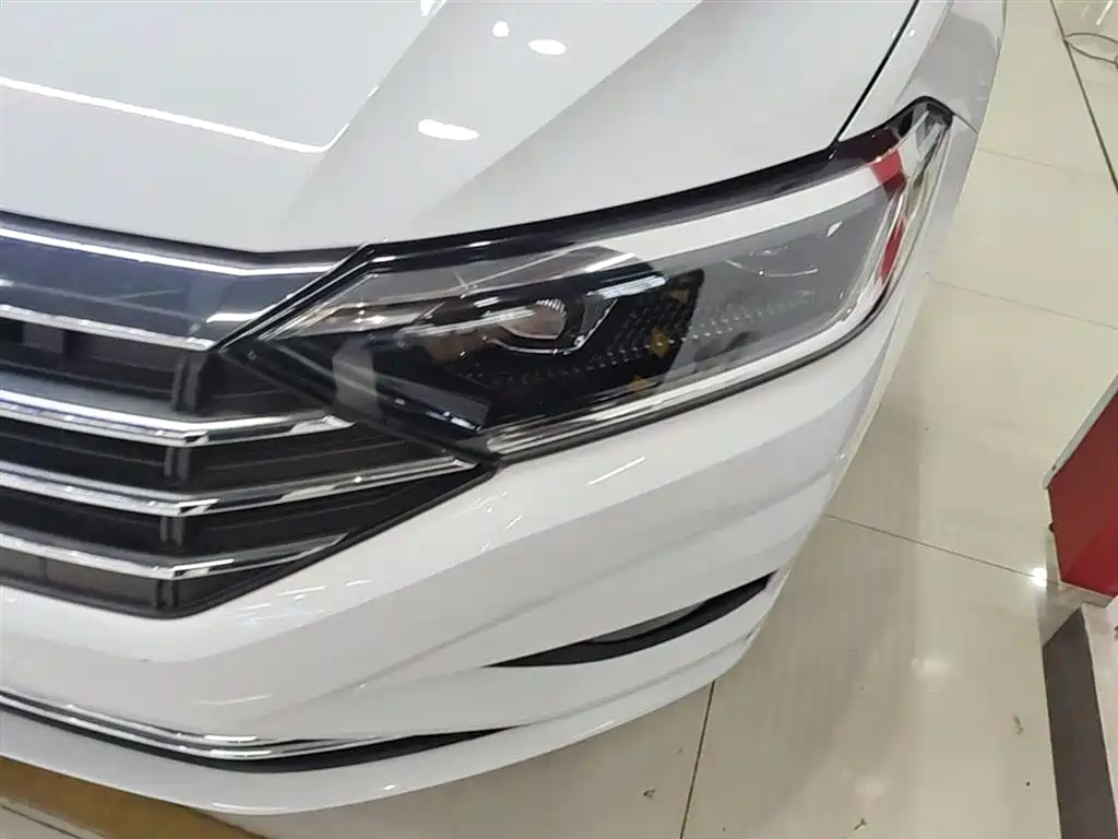 Volkswagen Sagitar 2022 280TSI DSG Surpassing Edition фото 24