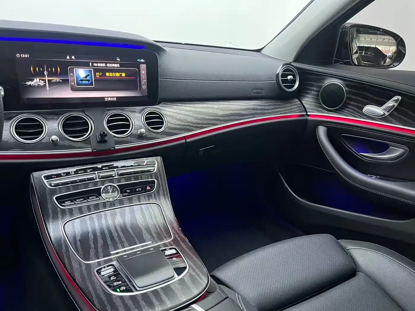 Mercedes-Benz E-Class 2020 Model E 260 L Sport фото 11