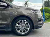 Фото 23 - Ford Edge