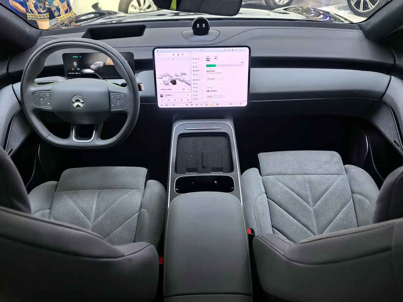NIO ET5T 2026 2025 Model Champion Commemorative Edition 75kWh Touring