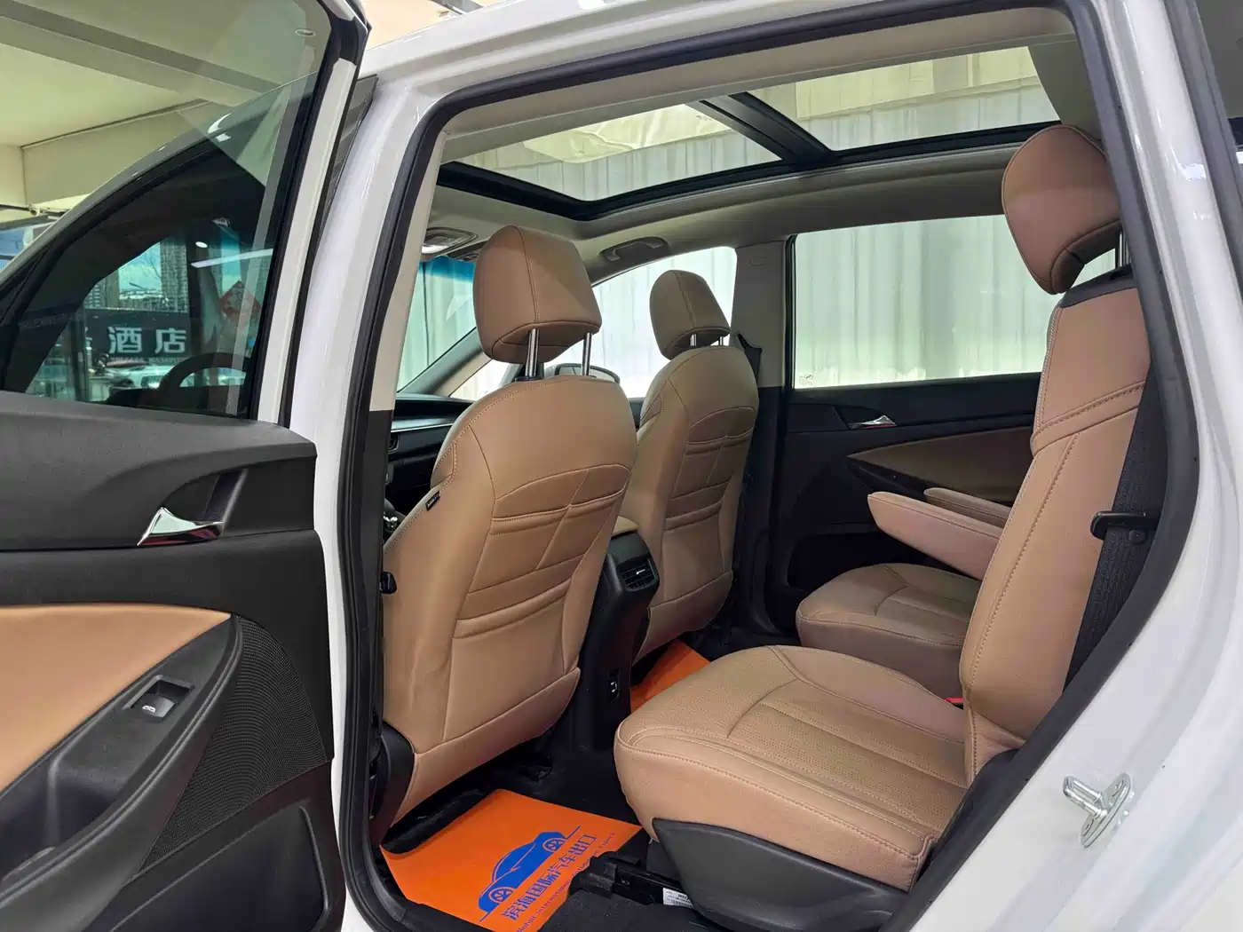 BUICK GL6