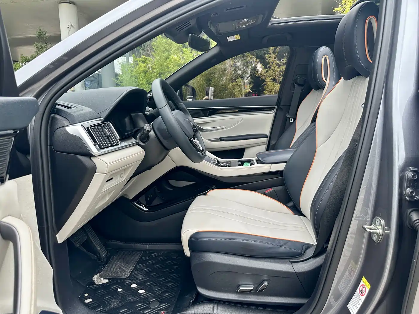 BYD Song PLUS PHEV 2023 Champion Edition DM-i 110KM Flagship фото 6