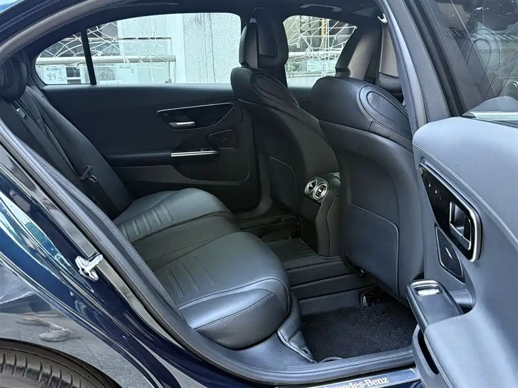 Mercedes-Benz C-Class 2022 Facelift C 260 L Sport фото 9
