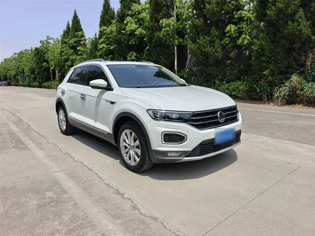 VOLKSWAGEN T-ROC EXPLORING SONGS