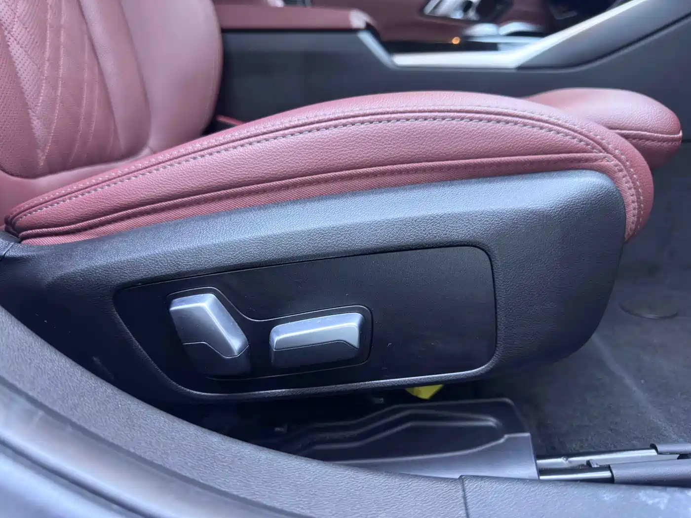 BMW 3 Series 2023 320Li M Sport Package фото 20