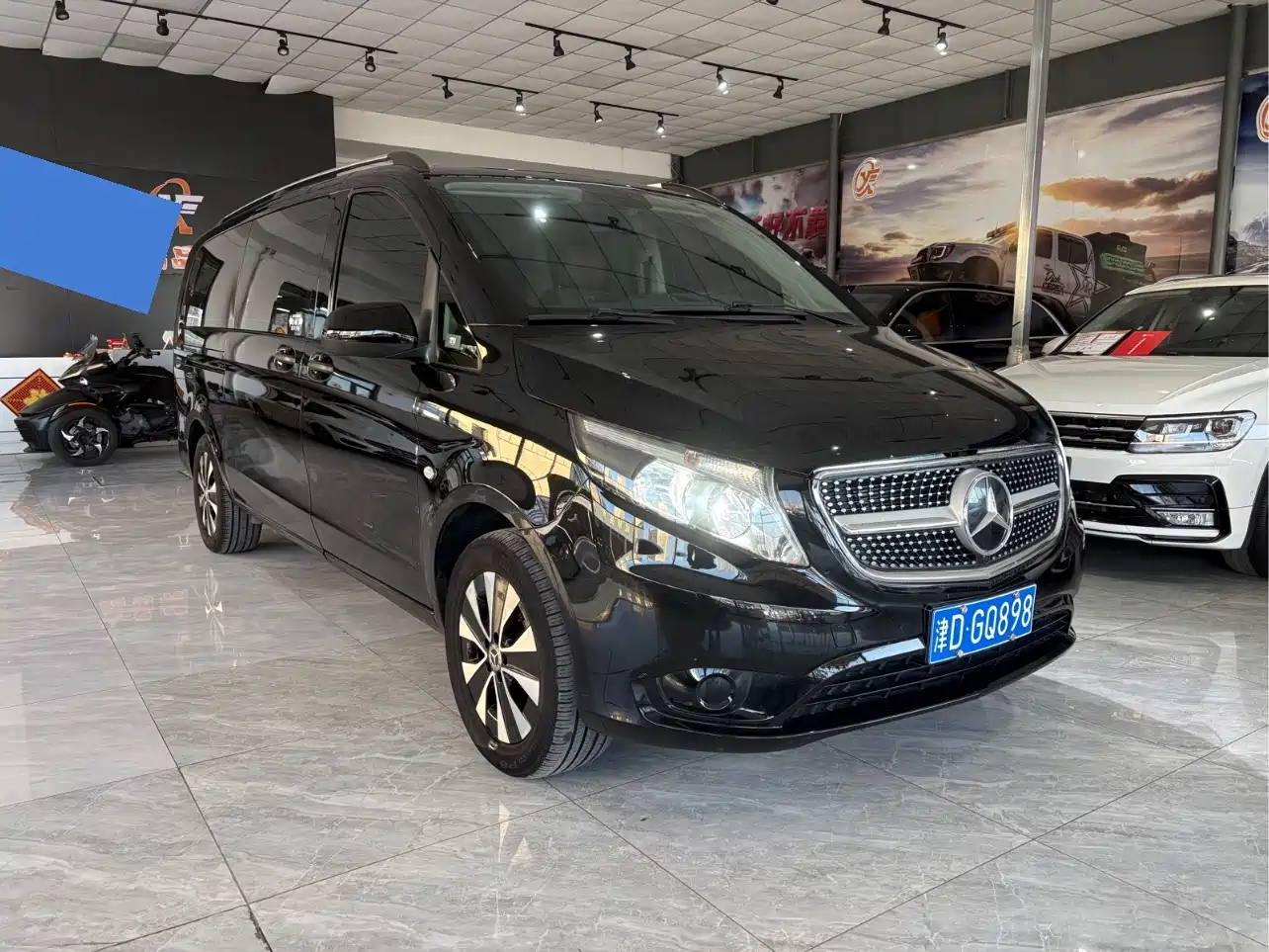 Mercedes-Benz Vito 2021 2.0T Elite 7-Seater фото 3