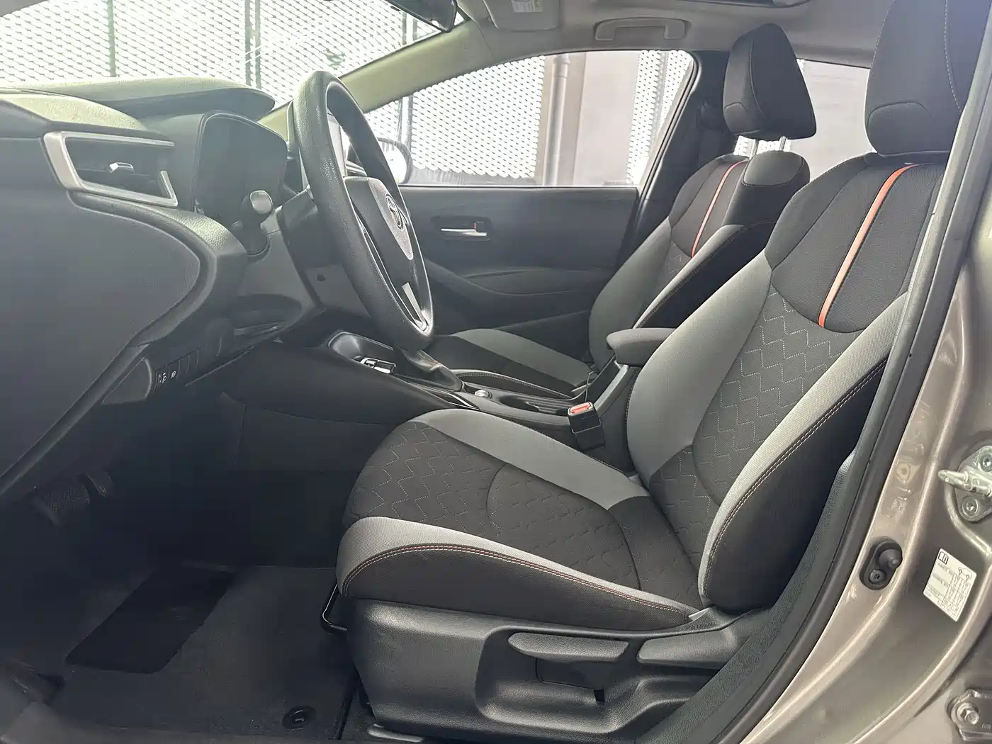 Toyota Corolla 2021 1.2T S-CVT Elite PLUS Edition фото 4