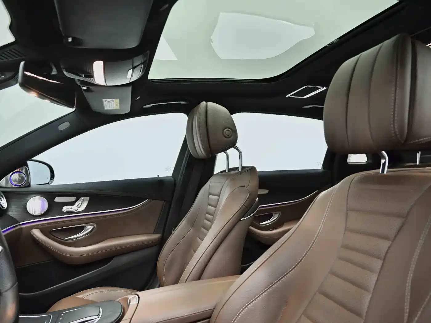 Mercedes-Benz E-Class 2021 E 300 L Sport Fashion фото 41