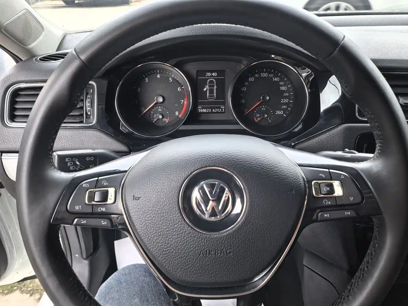 Volkswagen Sagitar 2018 280TSI DSG Spark Edition фото 6