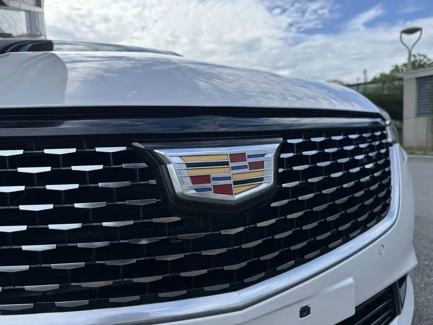 Cadillac CT4 2024 2023 28T Luxury Model