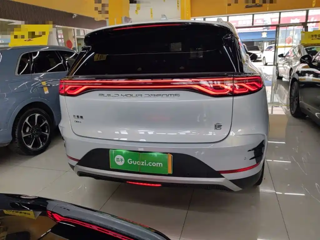 BYD Tang New Energy 2024 DM-i Glory Edition 112KM Deluxe фото 6