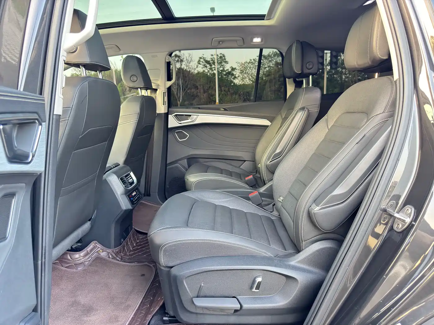 Volkswagen Talagon 2023 380TSI 4WD Luxury Pro Edition фото 12