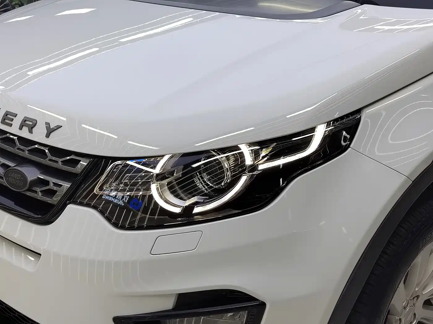 Land Rover Discovery Sport 2018 240PS SE Edition фото 7