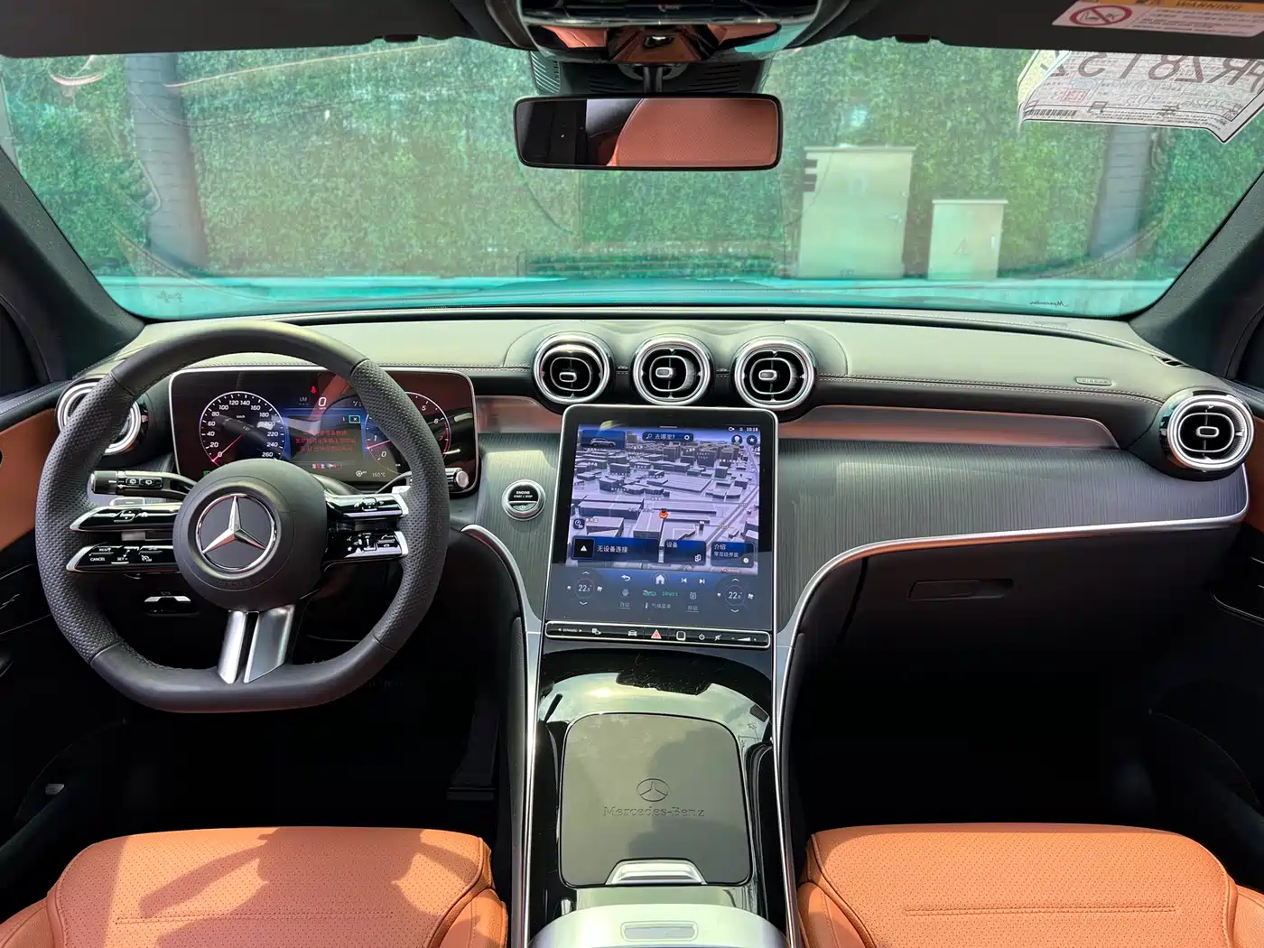 Mercedes-Benz GLC 2024 GLC 260 L 4MATIC Luxury 5-seater фото 16