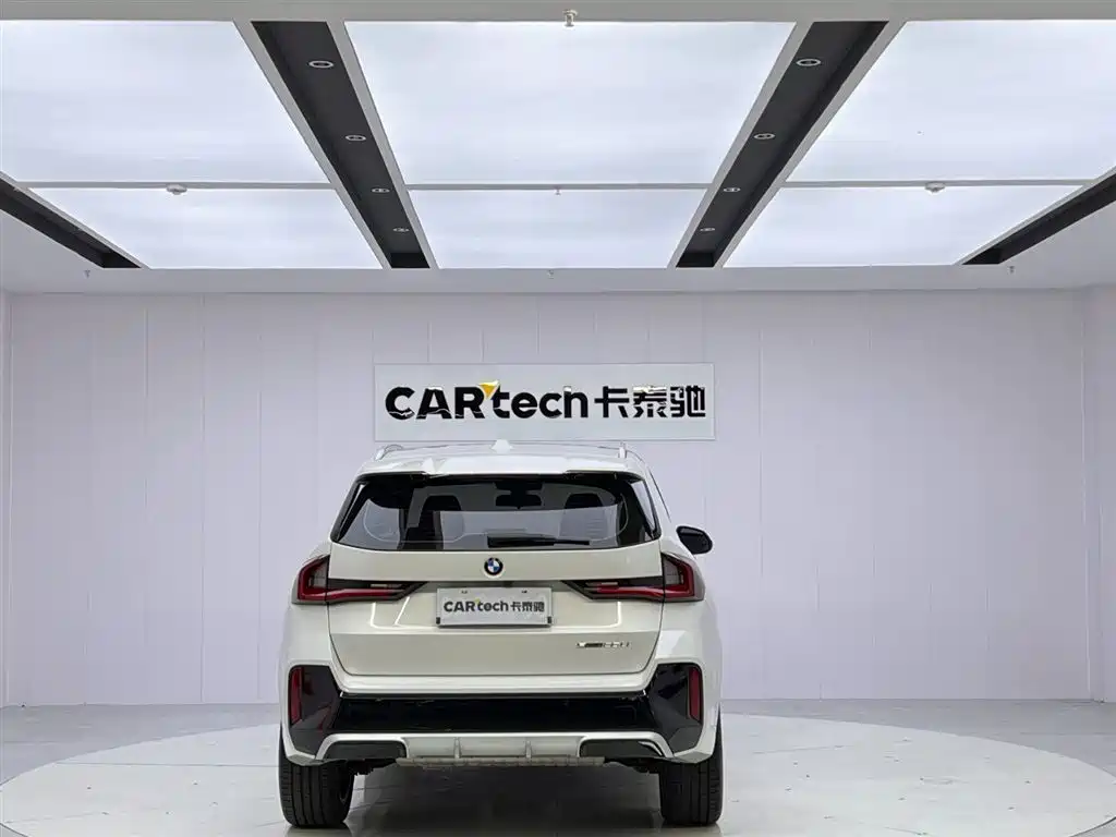BMW X1 2023 sDrive25Li M Sport Package фото 4