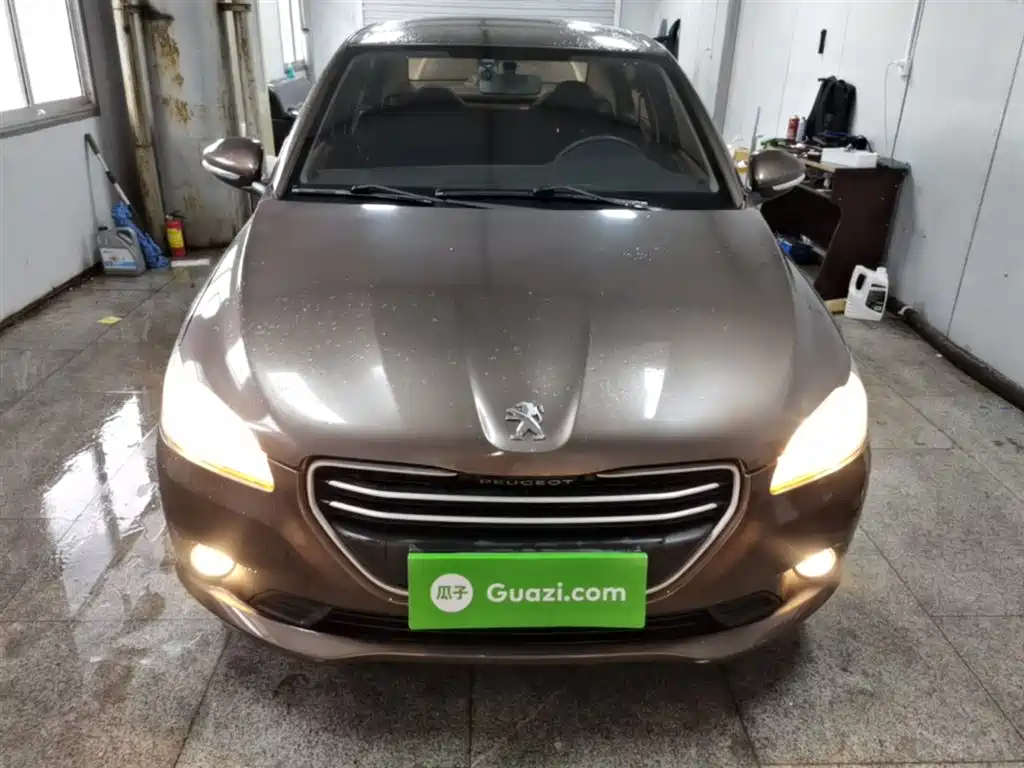 Peugeot 301 2016 1.6L Auto Comfort Edition фото 3