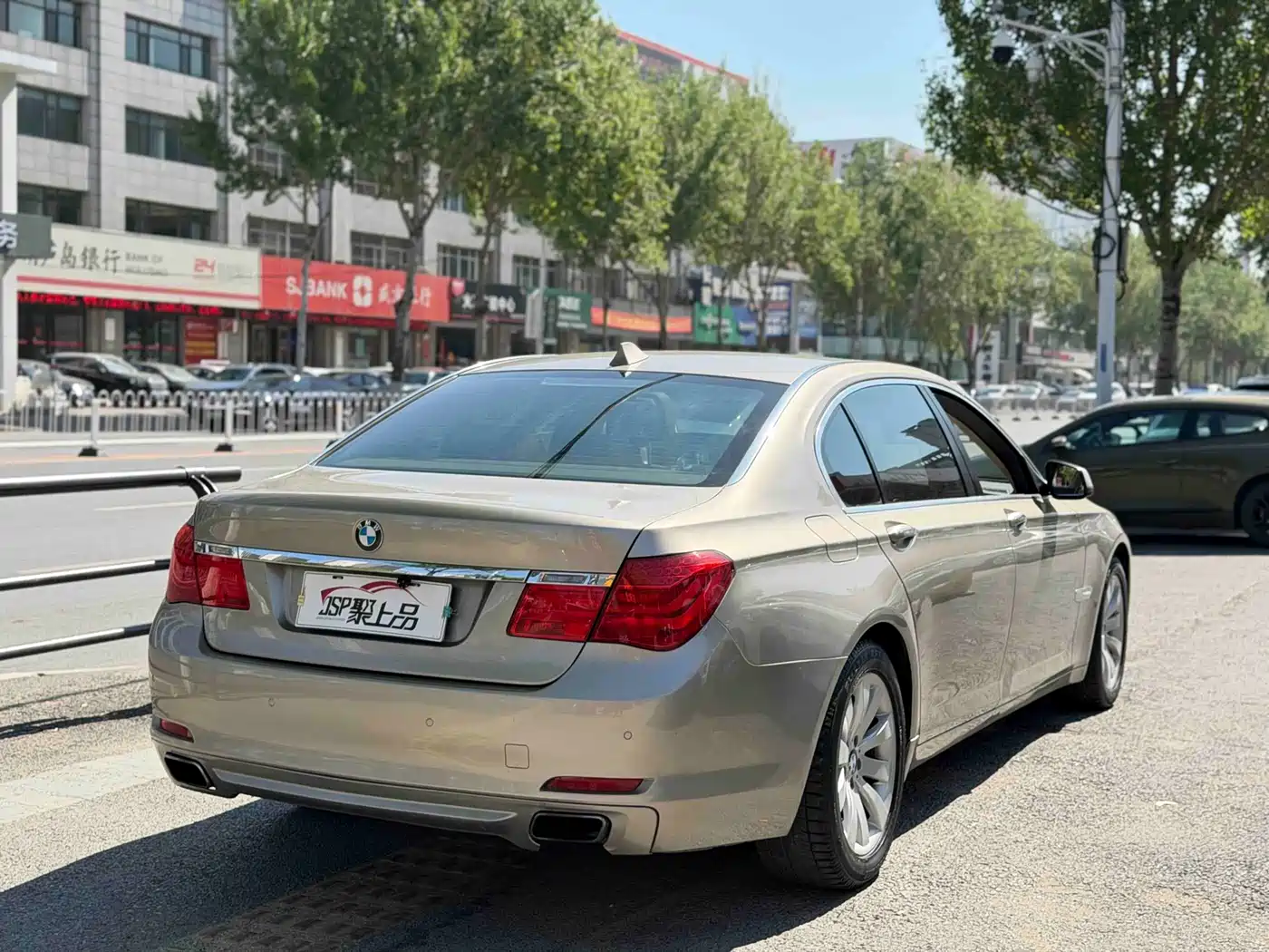 BMW 7 Series 2009 740Li Premium фото 13
