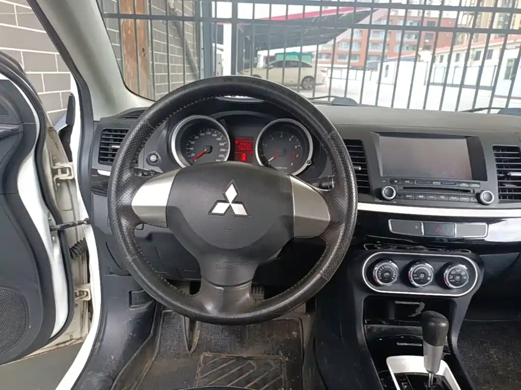 Mitsubishi Lancer EX 2018 2016 1.8L CVT Black & White Replica