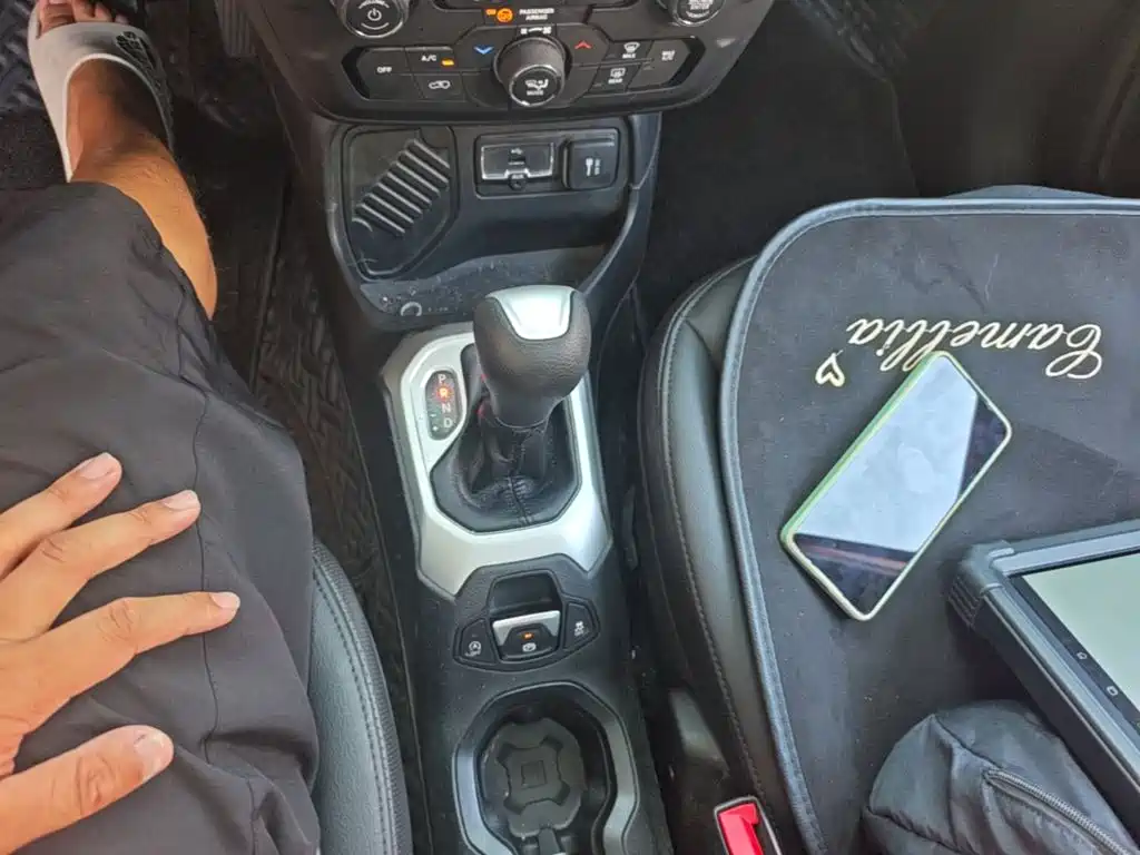 Jeep Renegade 2020 2019 220T Automatic Premium