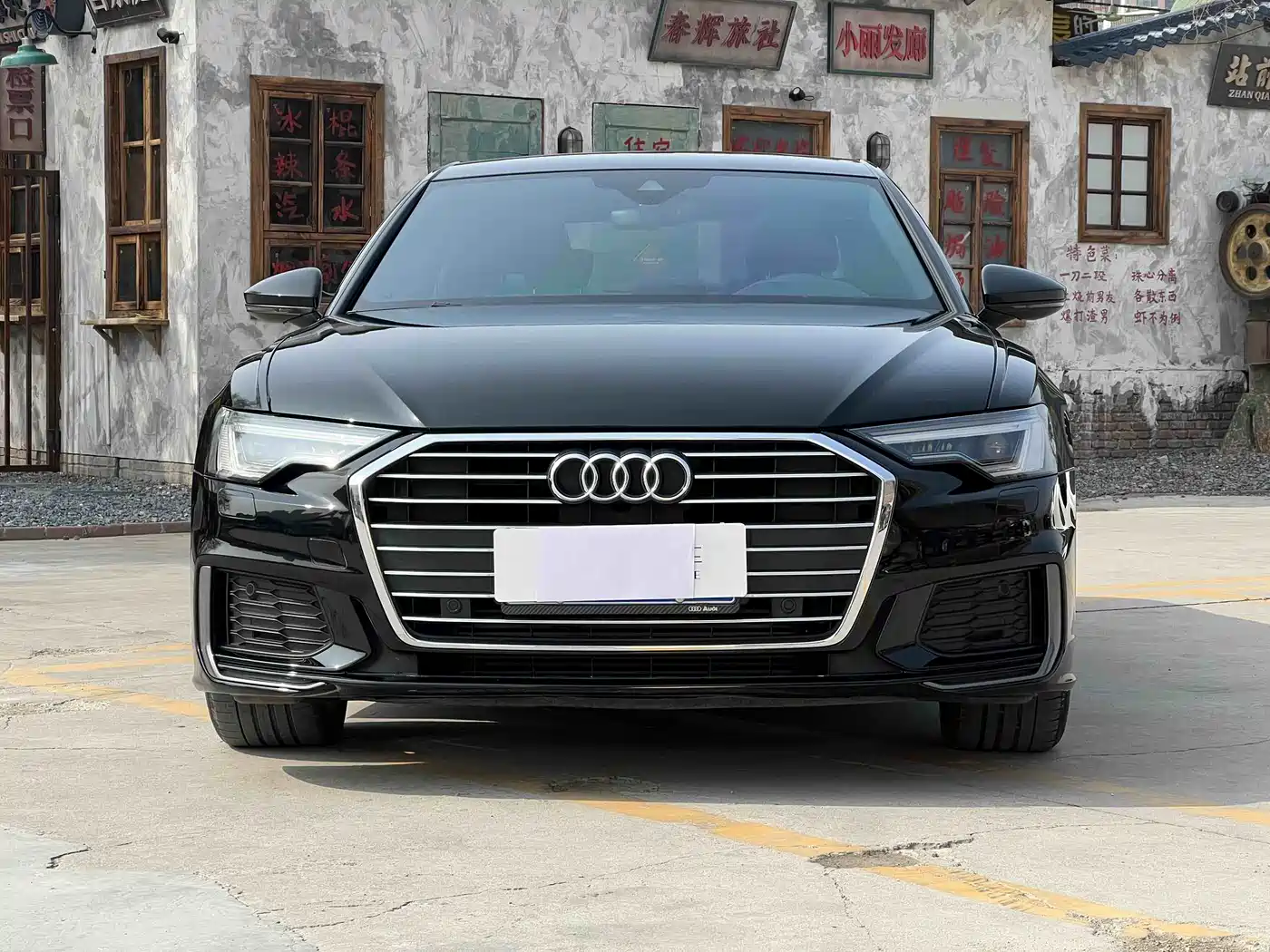 Audi A6L 2021 40 TFSI Luxury Sport фото 2