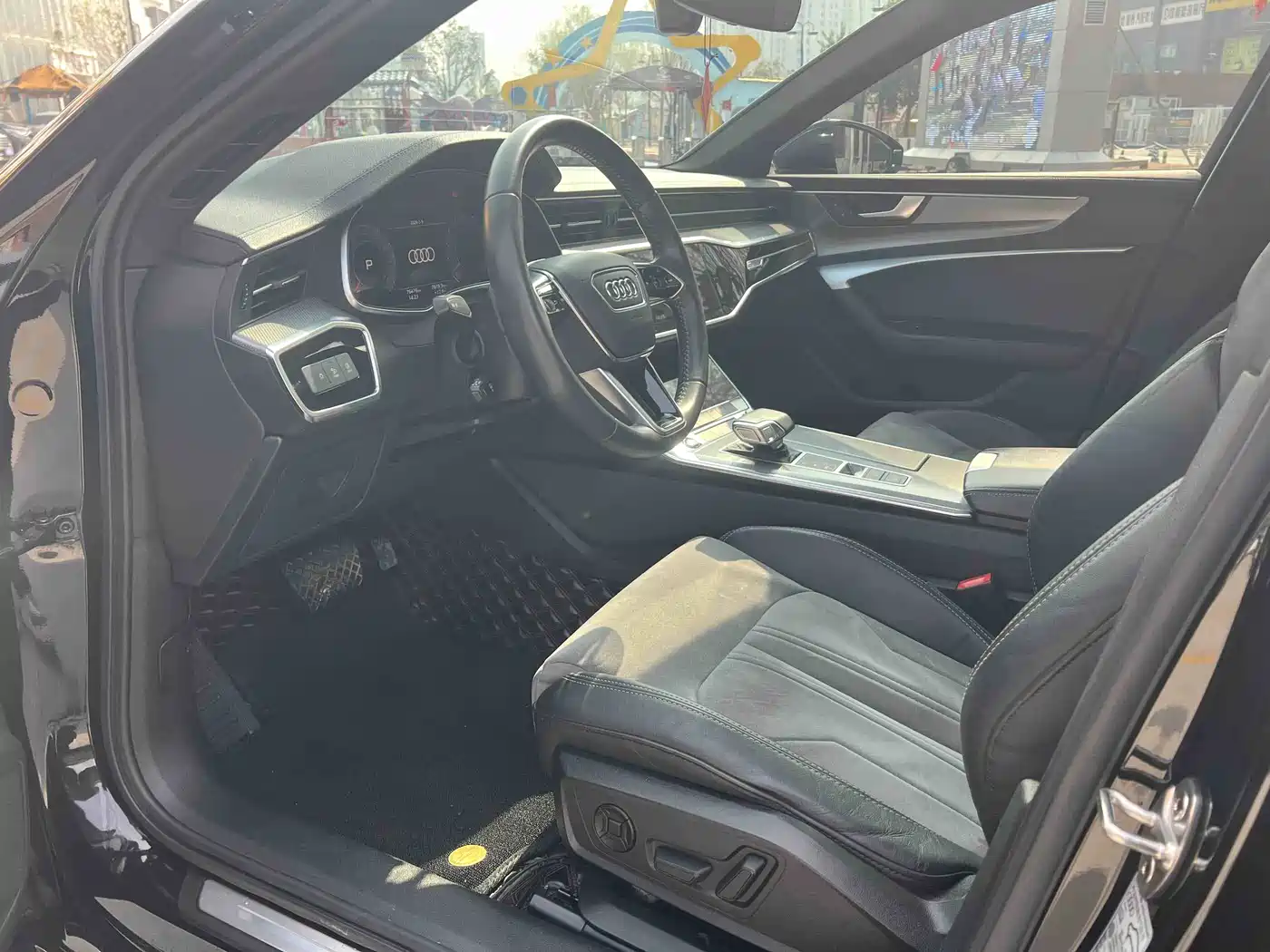 Audi A6L 2021 40 TFSI Luxury Sport фото 12