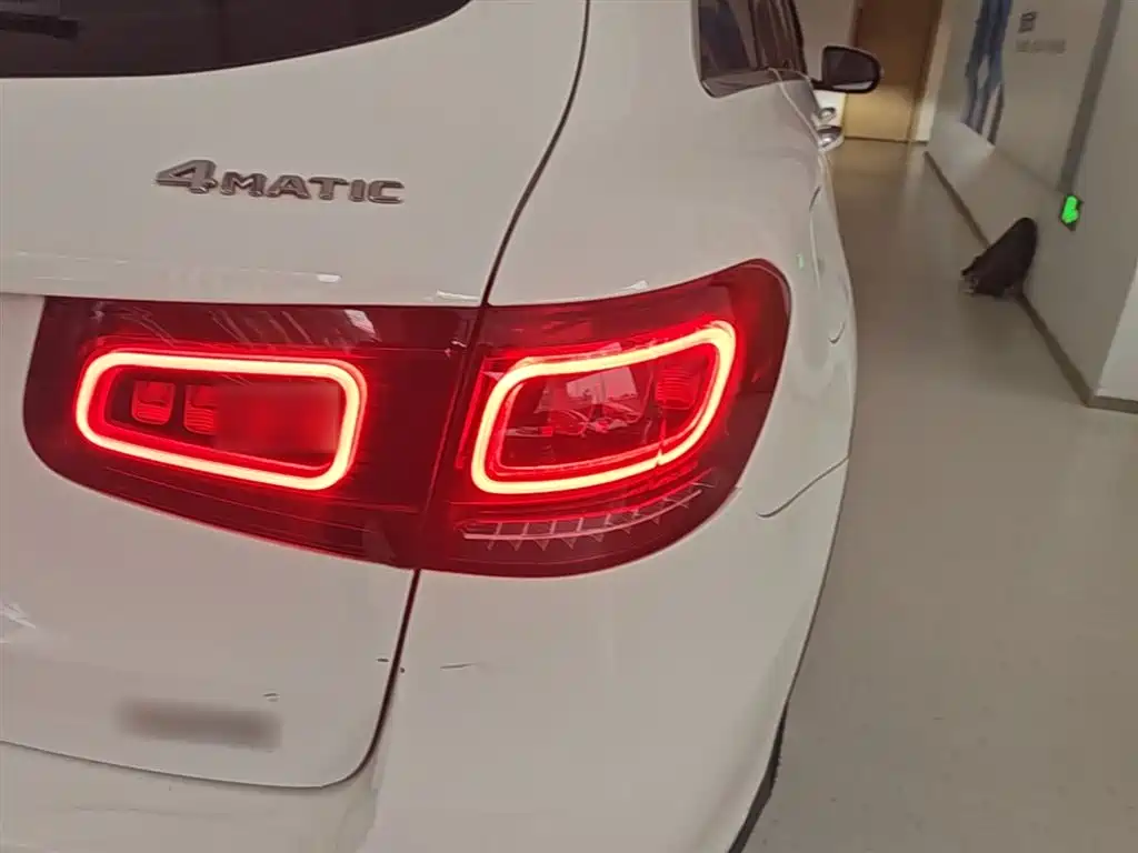 Mercedes-Benz GLC 2020 Facelift GLC 300 L 4MATIC Dynamic фото 8