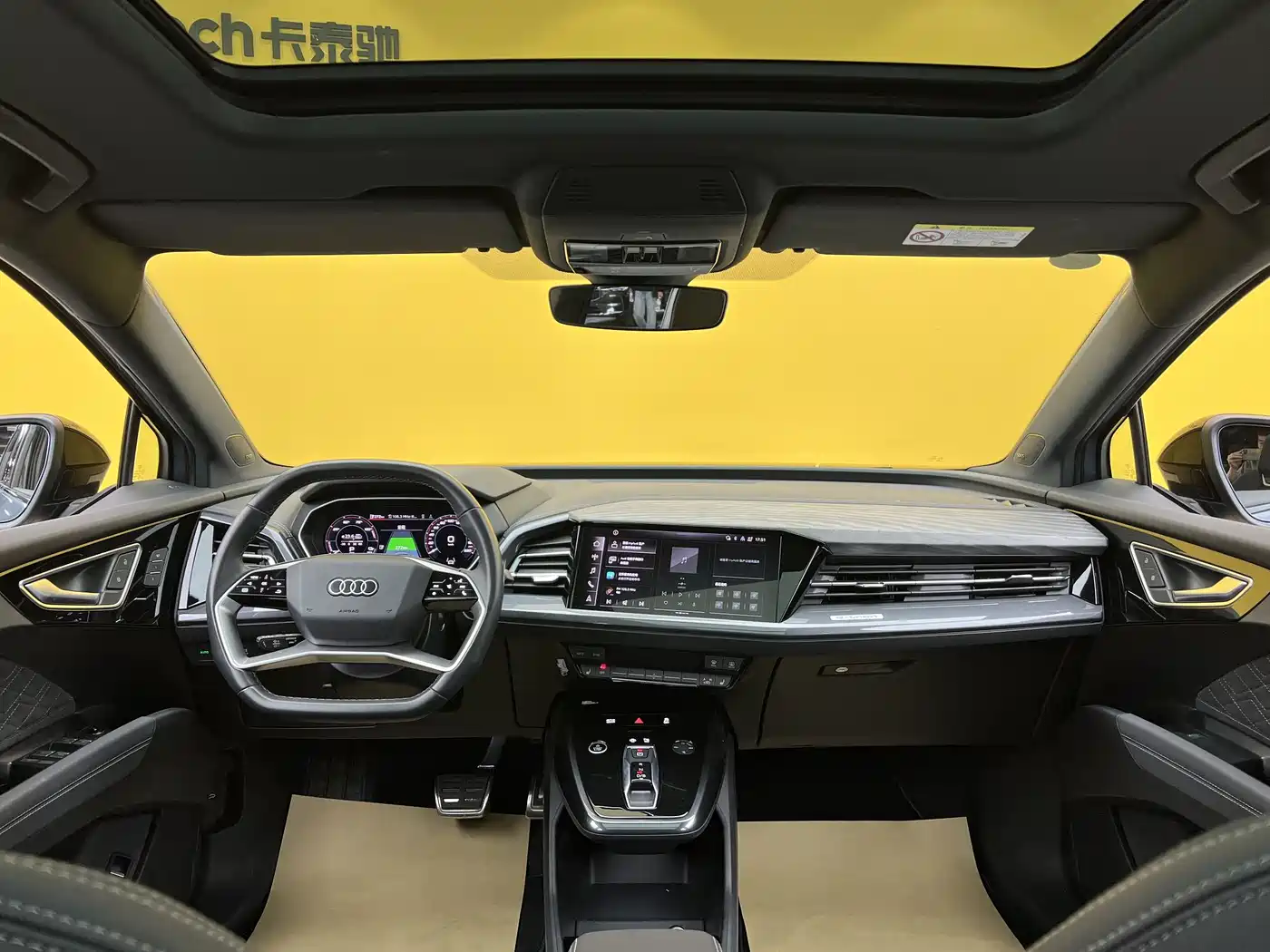 Audi Q4 e-tron 2024 50 e-tron quattro Creation Night Edition фото 9