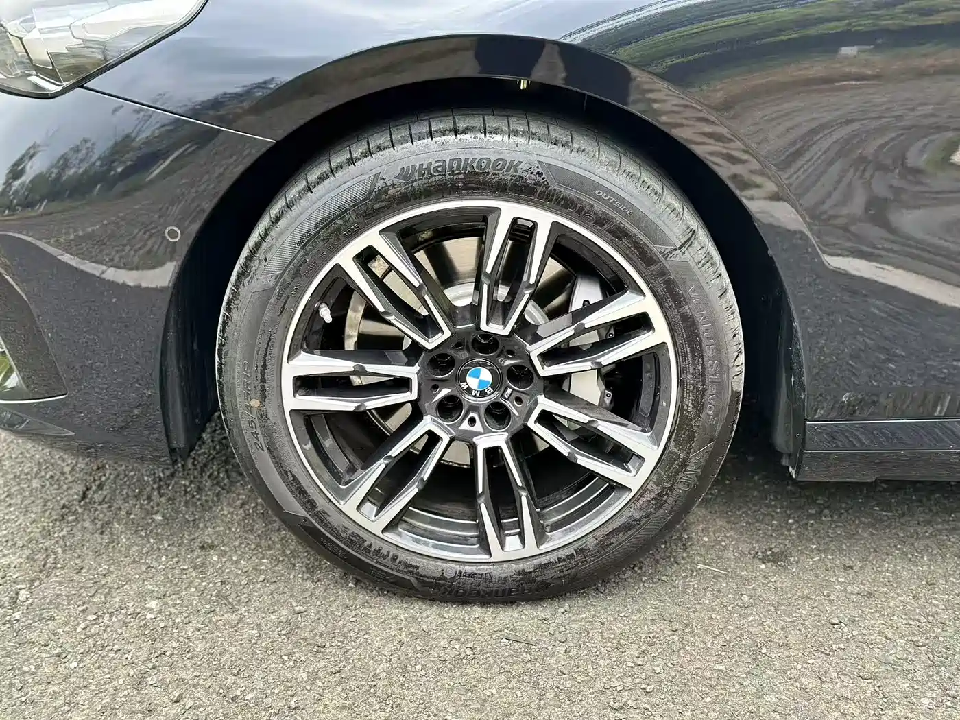 BMW 5 Series 2025 530Li Leading M Sport Package фото 5