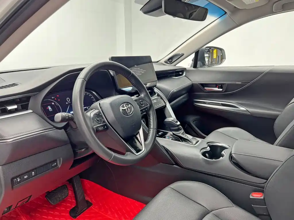 Toyota Venza 2025 2024 2.5L Smart Hybrid 2WD Premium Edition