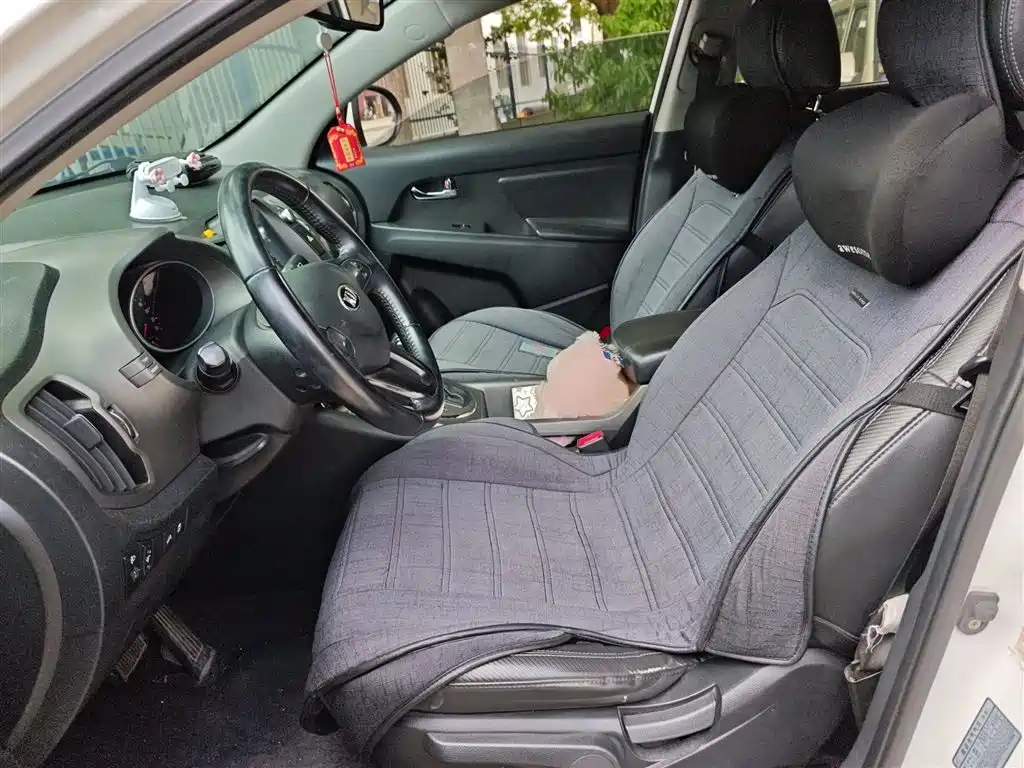 Kia Sportage 2015 2.0L Automatic 2WD DLX фото 8