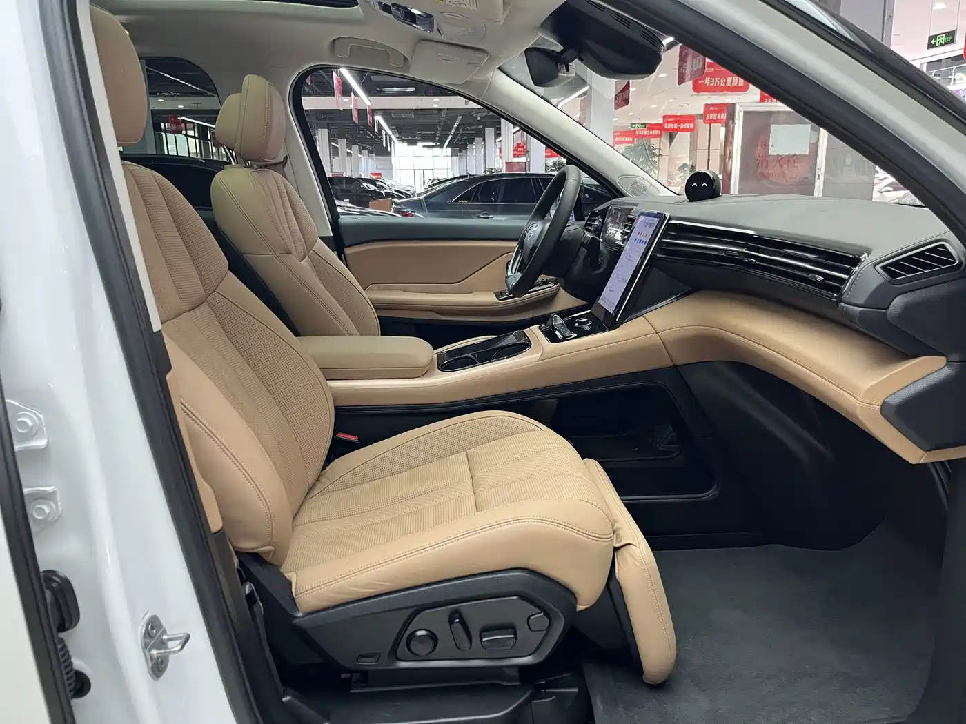 NIO ES8 2018 2018 Founder Edition