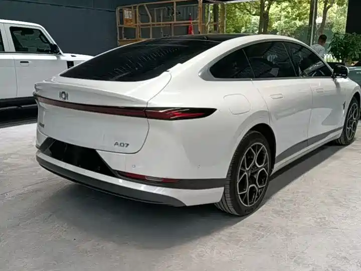 Changan Qiyuan A07 2026 2025 Blue Whale Pure Electric 710 Flagship