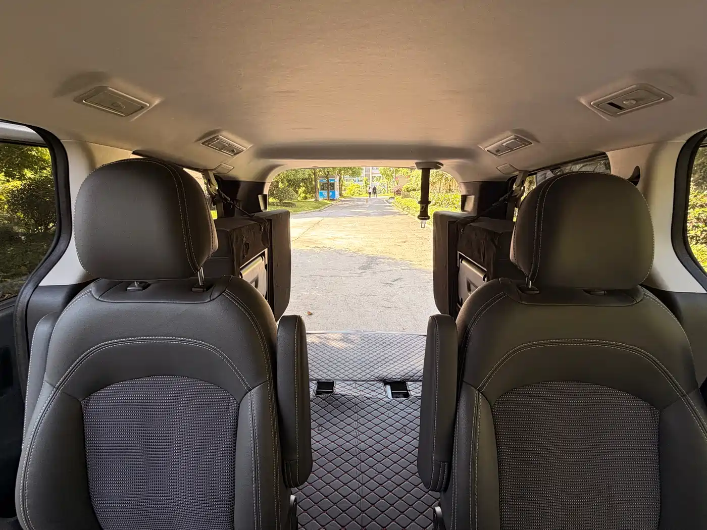 SAIC Maxus Maxus G10 2019 PLUS 2.0T Auto Elite China VI фото 39