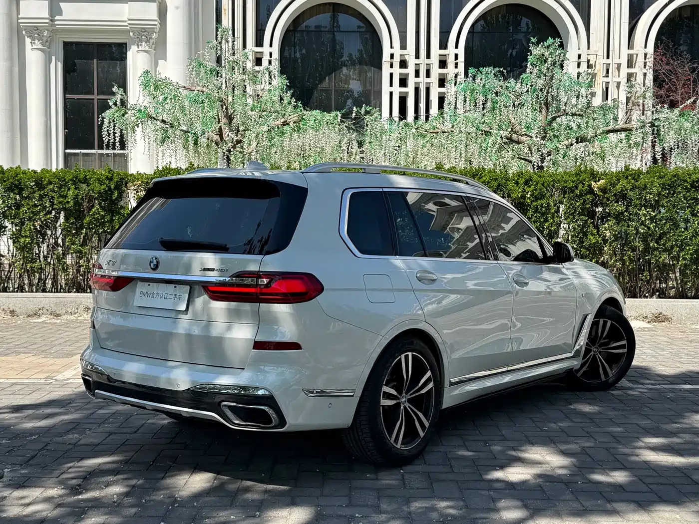 BMW X7 2020 xDrive40i Premium M Sport Package фото 2