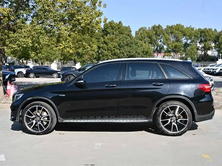 Mercedes-Benz GLC AMG 2017 AMG GLC 43 4MATIC фото 3