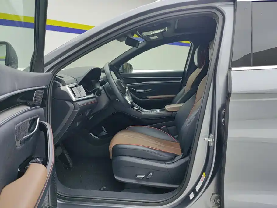 BYD Song PLUS 2020 2020 1.5T Automatic Premium