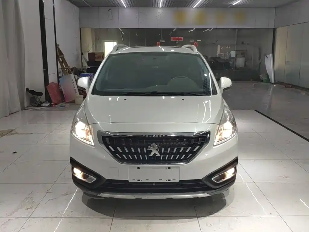 Фото 3 - Peugeot 3008