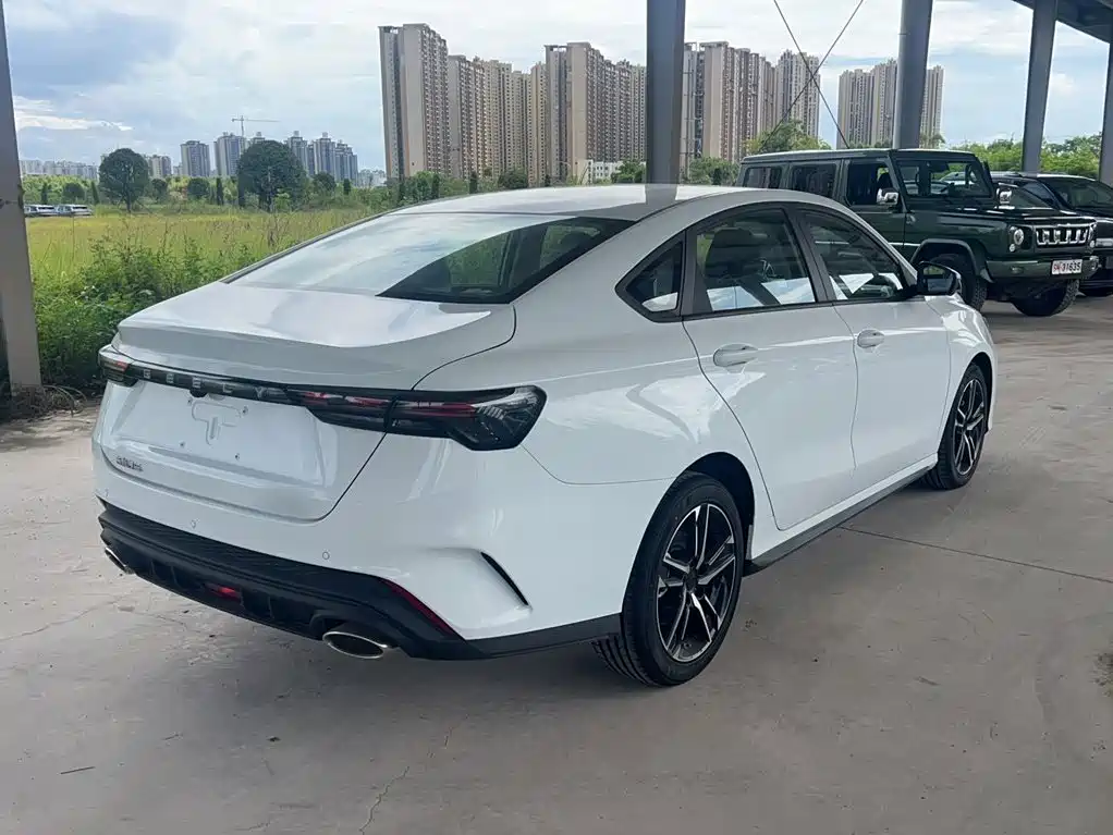 Geely Binrui 2026 2024 Binrui COOL 1.5T DCT Soaring Dragon Edition