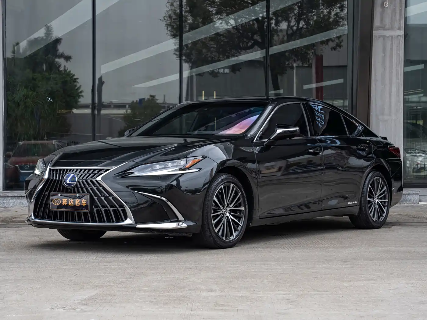 Lexus ES 2021 — пригон из Китая
