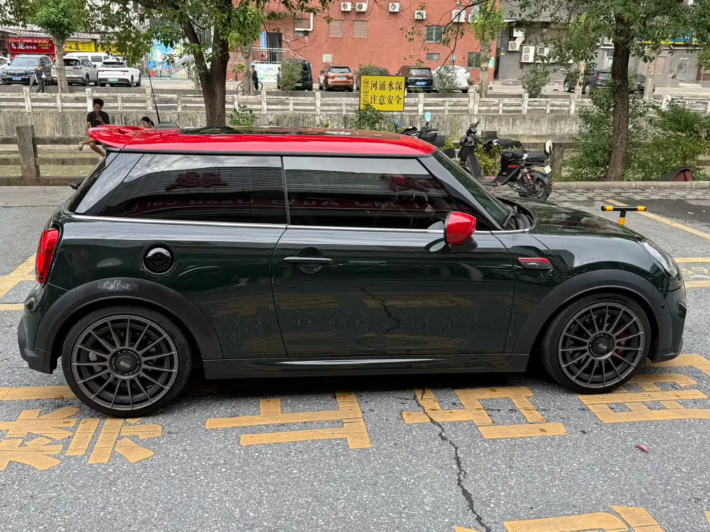 MINI JCW 2023 2.0T JOHN COOPER WORKS ALL-IN фото 20