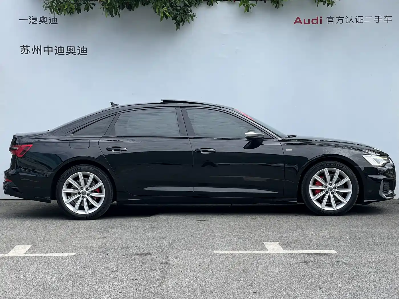 Audi A6L 2021 45 TFSI Exclusive Sport фото 3