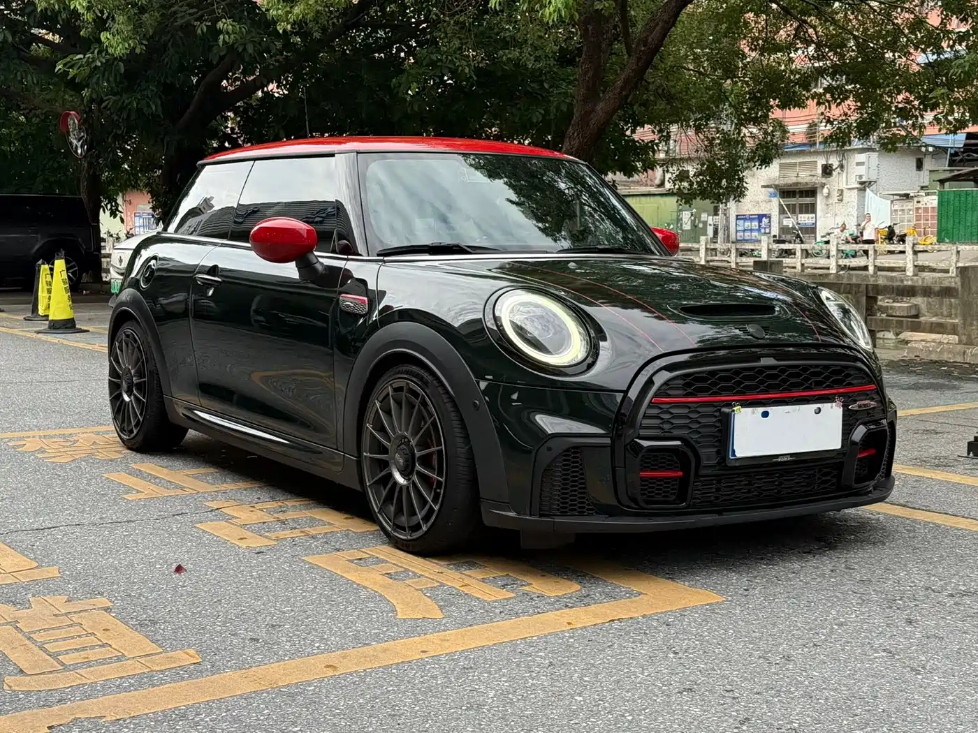 MINI JCW 2023 2.0T JOHN COOPER WORKS ALL-IN фото 3