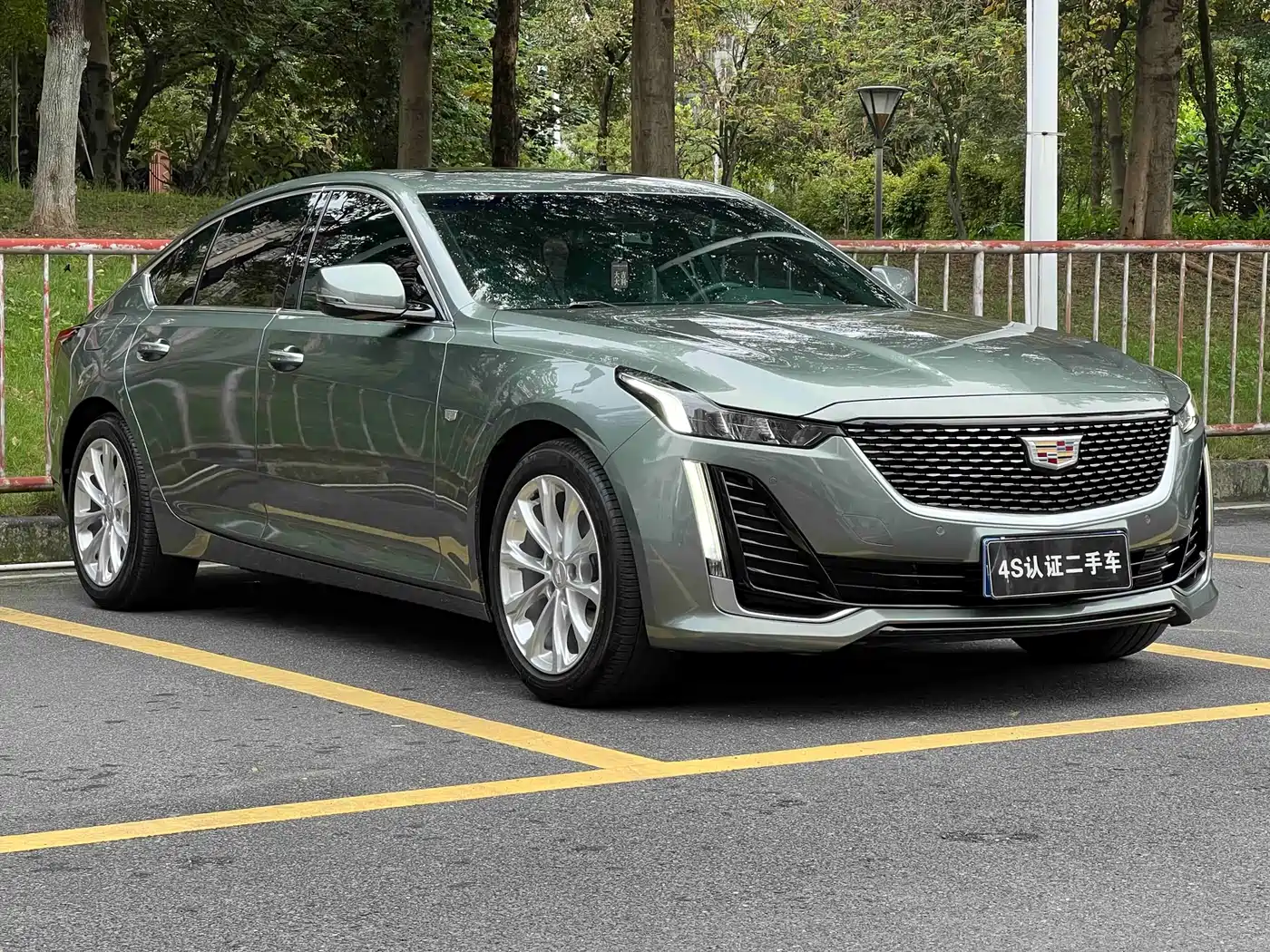 Cadillac CT5 2022 28T Luxury Edition фото 2