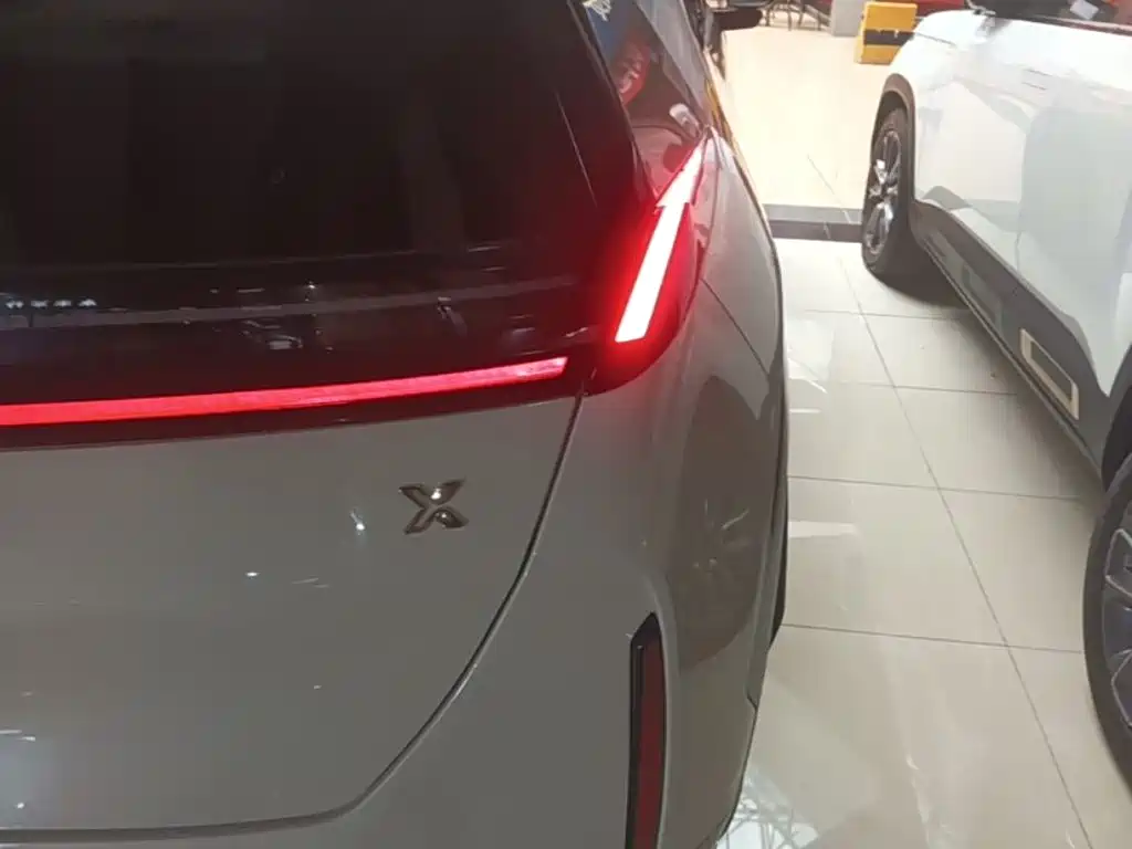 ZEEKR X 2024 2025 5-Seater Long Range Edition