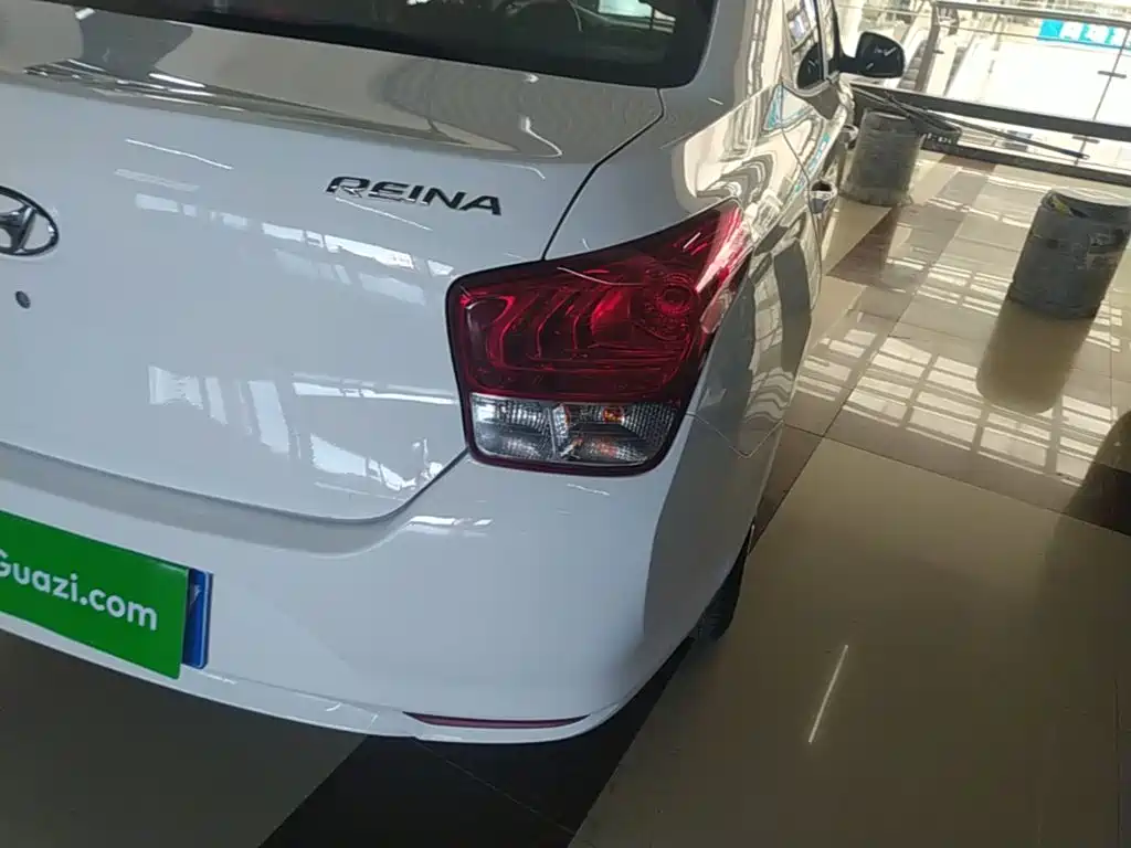 Hyundai Verna 2019 2017 1.4L Manual Renewal Edition China VI