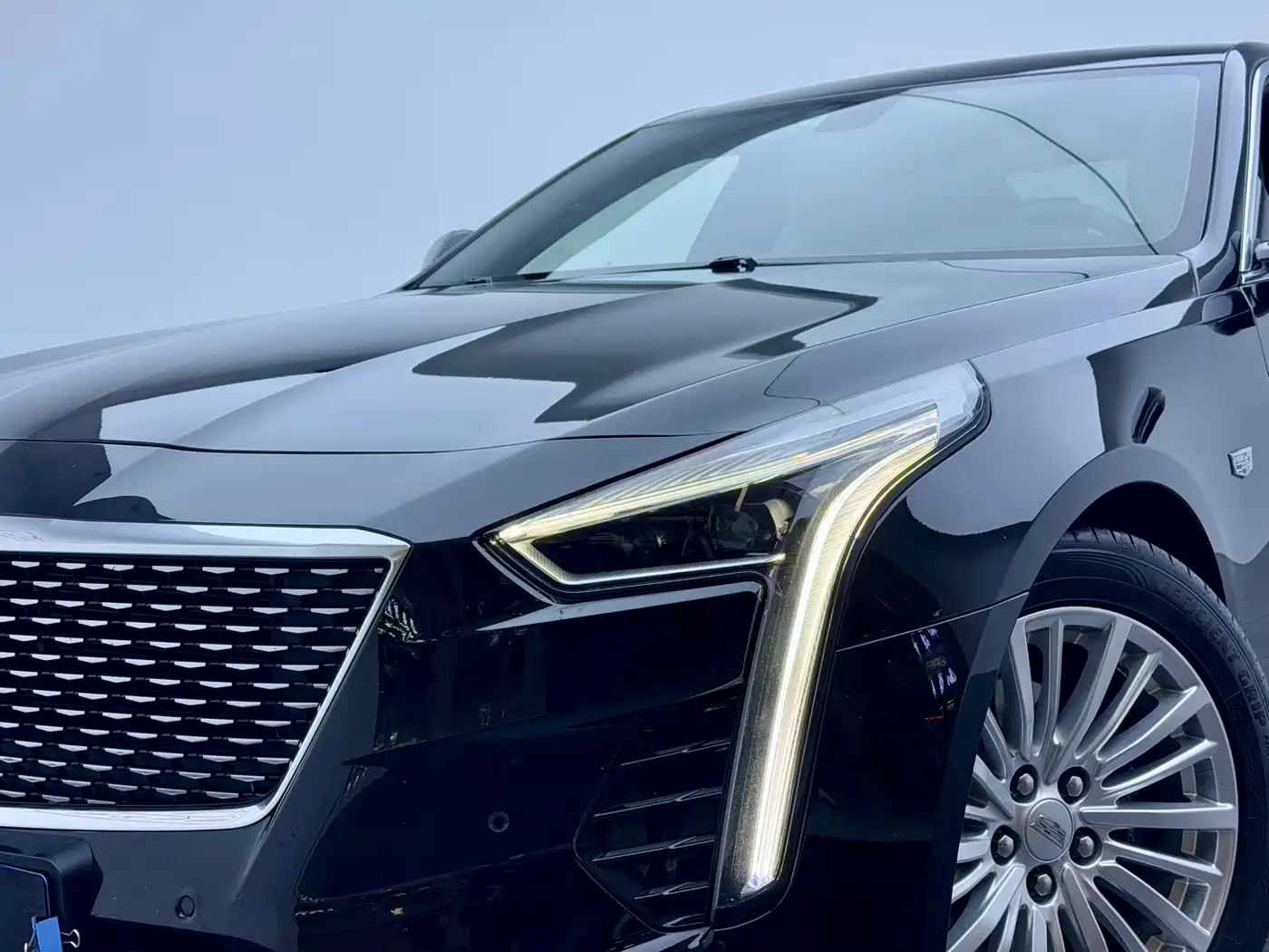 CADILLAC CT6