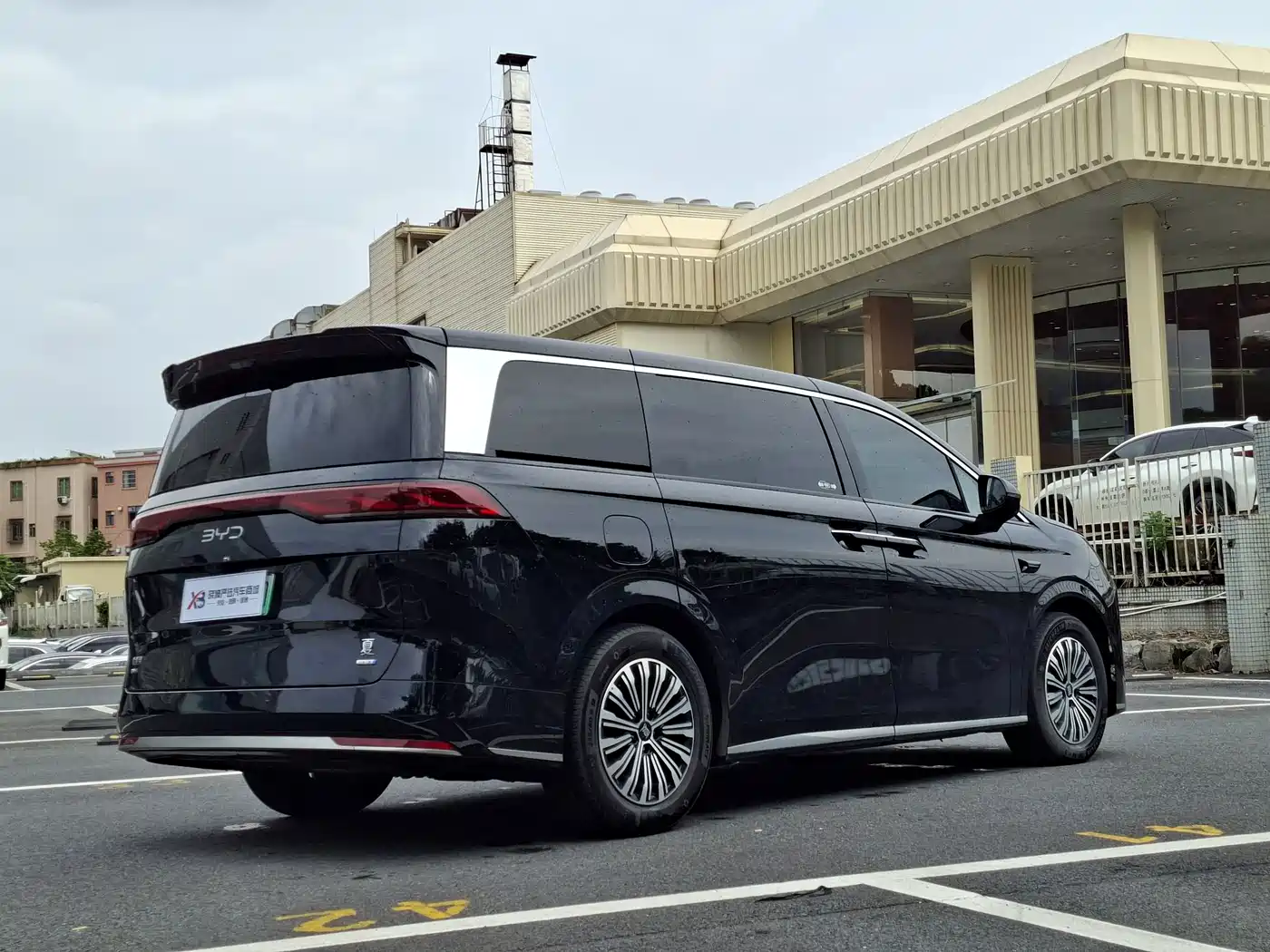 BYD Xia 2025 2025 DM-i 1.5T 180km Excellence