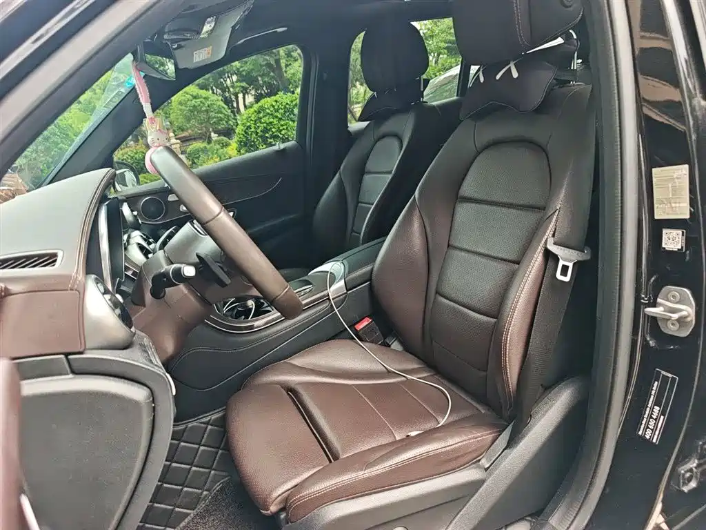 Mercedes-Benz GLC 2020 Facelift GLC 260 L 4MATIC Luxury фото 8