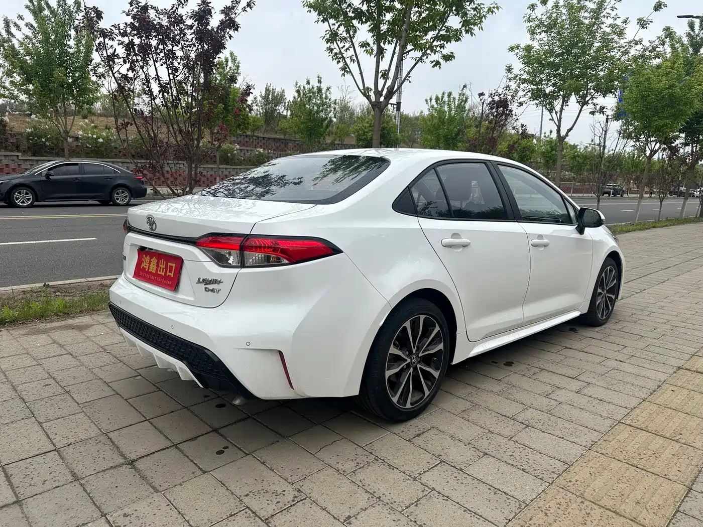 Toyota Levin 2021 185T CVT Sport Edition фото 9